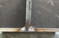 Gerader T-Stoß nach thermischem Richten – spannungsfreies Ergebnis durch gezielte Wärmeeinbringung